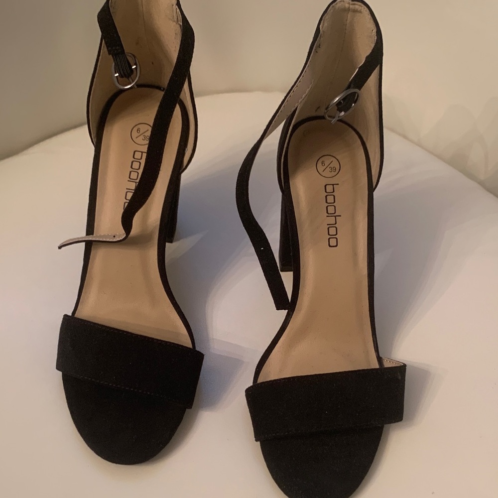 Boohoo Elegant Black Heeled Sandals